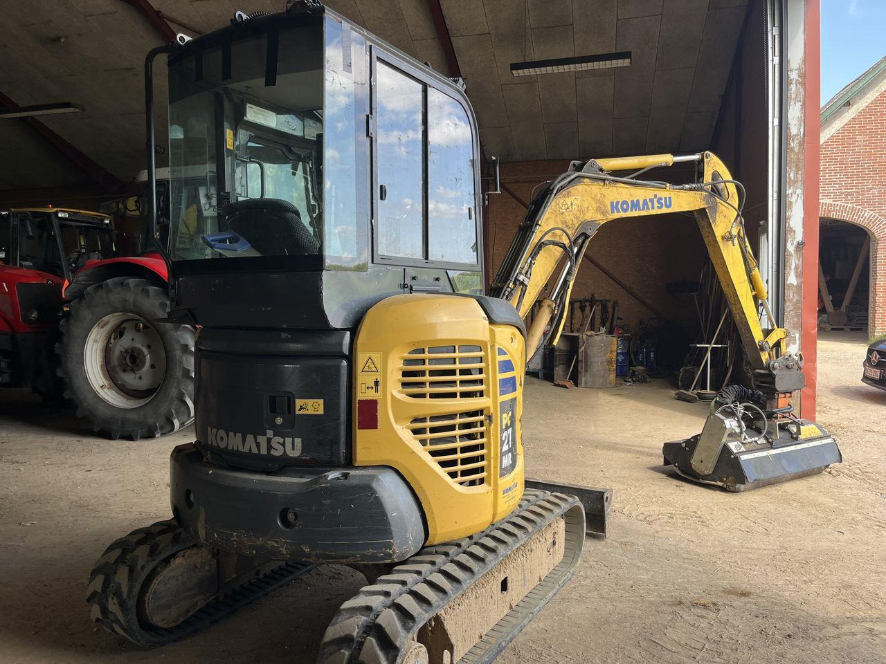 Komatsu PC27MR-2 - 미니 굴삭기 : 사진 2 Komatsu PC27MR-2 - 미니 굴삭기 : 사진 2