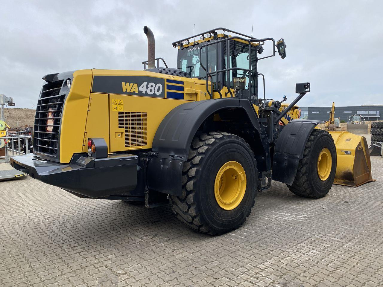 Komatsu WA480-8 - 휠 로더 : 사진 4 Komatsu WA480-8 - 휠 로더 : 사진 4