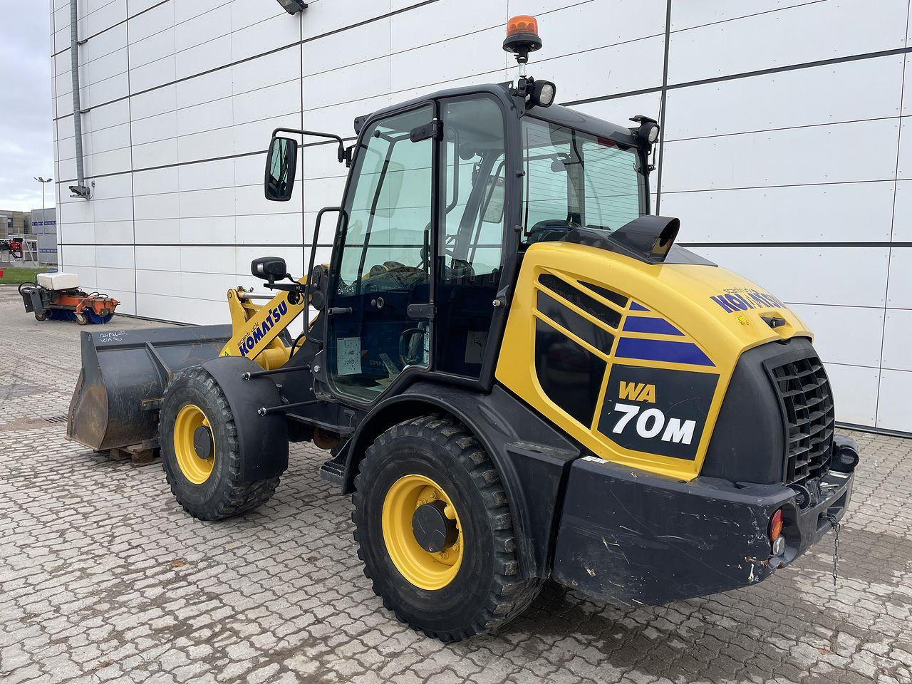 Komatsu WA70M-8EO - 수확기 : 사진 2 Komatsu WA70M-8EO - 수확기 : 사진 2