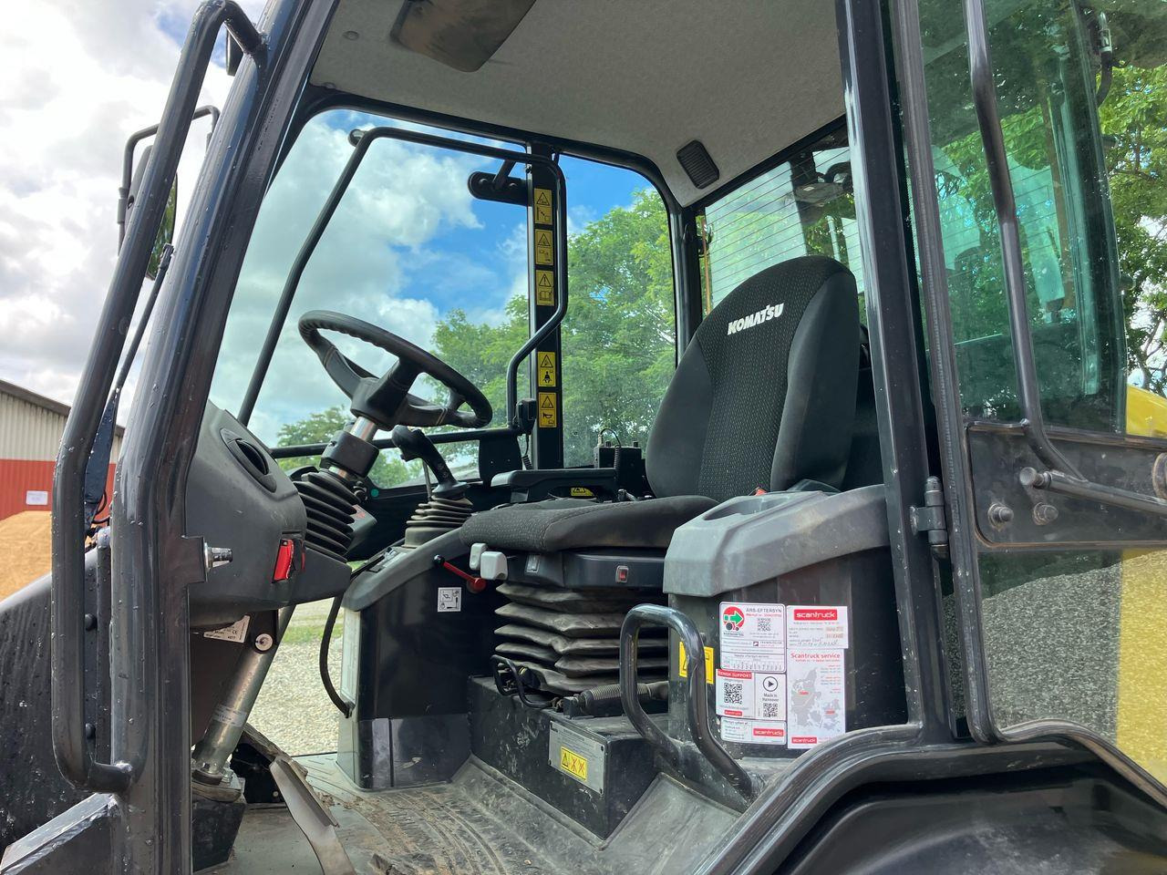 Komatsu WA80M-8EO - 수확기 : 사진 3 Komatsu WA80M-8EO - 수확기 : 사진 3