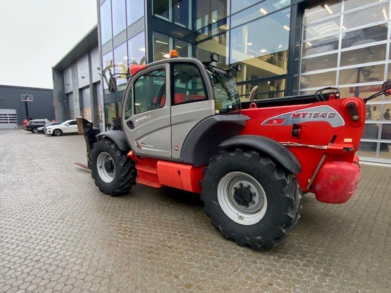 MT1840A ST3B - 텔레스코픽 핸들러 : 사진 2 MT1840A ST3B - 텔레스코픽 핸들러 : 사진 2