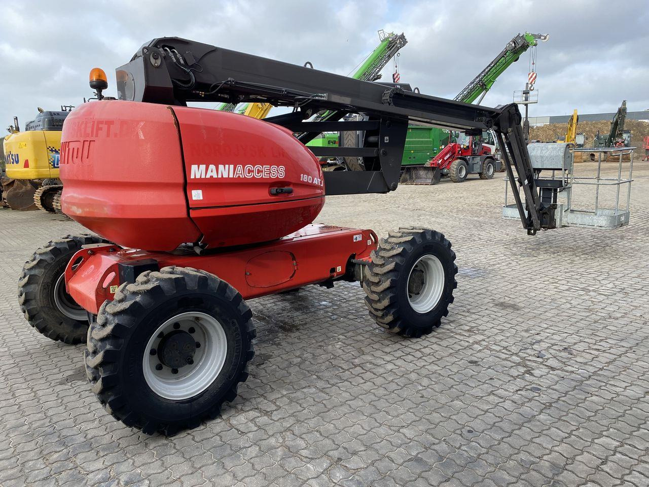 Manitou 180ATJ 2 RC - 관절 붐 : 사진 4 Manitou 180ATJ 2 RC - 관절 붐 : 사진 4