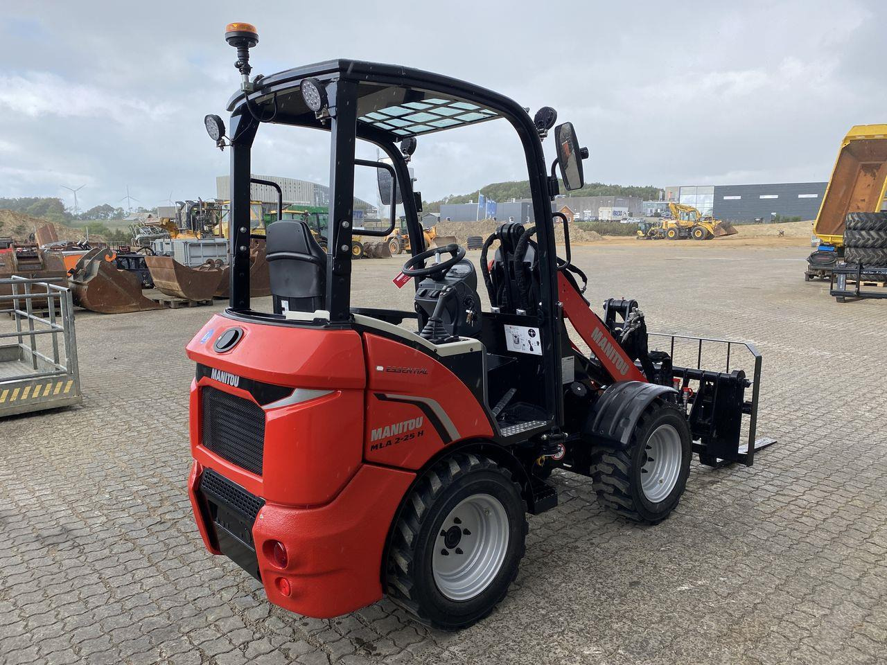 Manitou MLA 2-25H 4P - 수확기 : 사진 4 Manitou MLA 2-25H 4P - 수확기 : 사진 4
