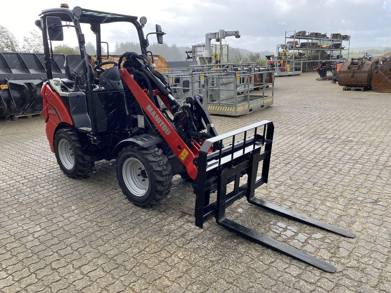 Manitou MLA 2-25H 4P - 수확기 : 사진 5 Manitou MLA 2-25H 4P - 수확기 : 사진 5