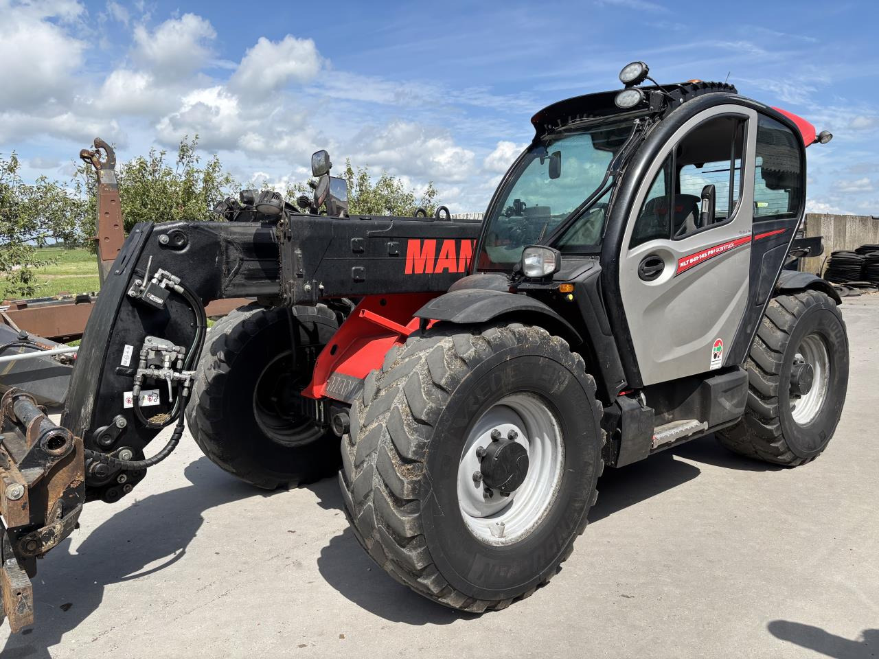 Manitou MLT841-145PS+ ELITE ST5 - 텔레스코픽 핸들러 : 사진 1 Manitou MLT841-145PS+ ELITE ST5 - 텔레스코픽 핸들러 : 사진 1