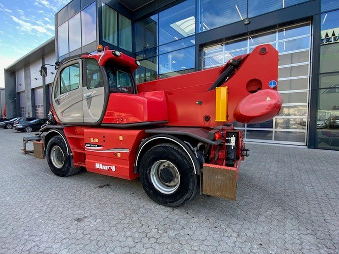 Manitou MRT2470 P+ - 텔레스코픽 핸들러 : 사진 2 Manitou MRT2470 P+ - 텔레스코픽 핸들러 : 사진 2