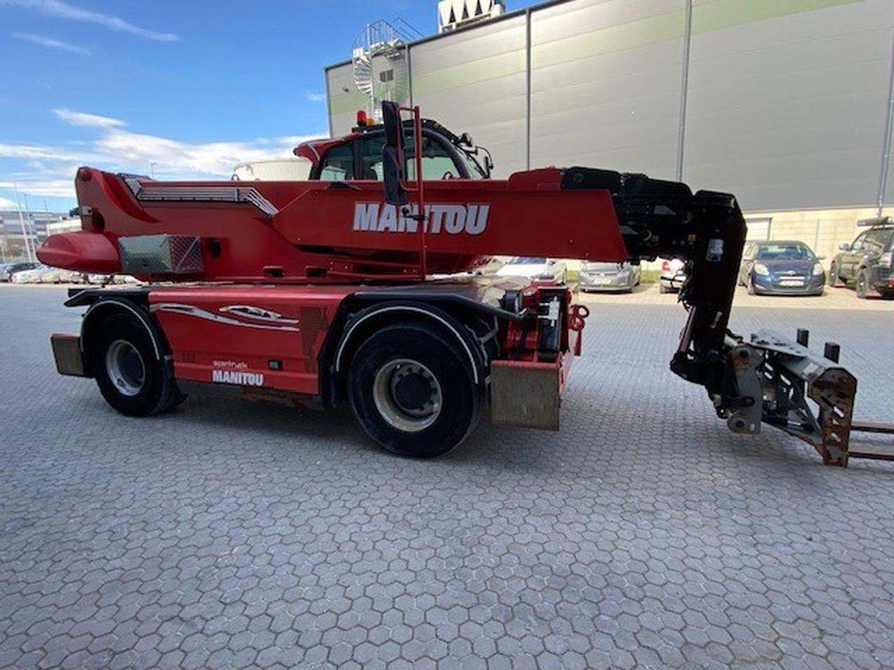 Manitou MRT2470 P+ - 텔레스코픽 핸들러 : 사진 4 Manitou MRT2470 P+ - 텔레스코픽 핸들러 : 사진 4