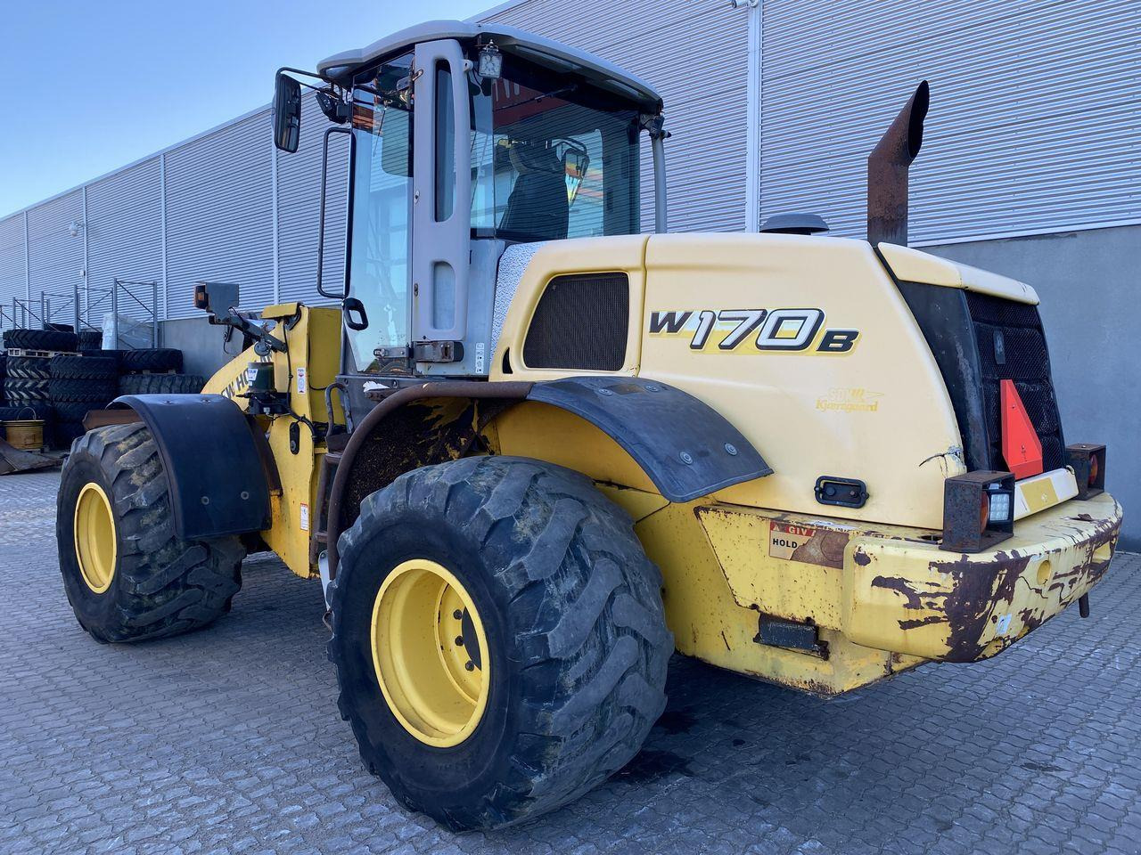New Holland W170B - 휠 로더 : 사진 2 New Holland W170B - 휠 로더 : 사진 2