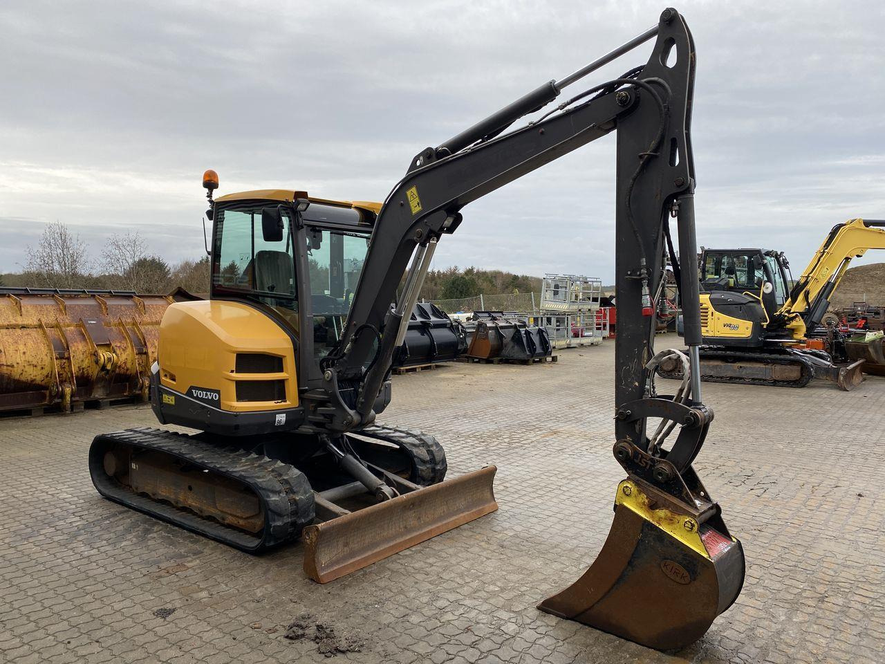 Volvo ECR50 - 미니 굴삭기 : 사진 5 Volvo ECR50 - 미니 굴삭기 : 사진 5