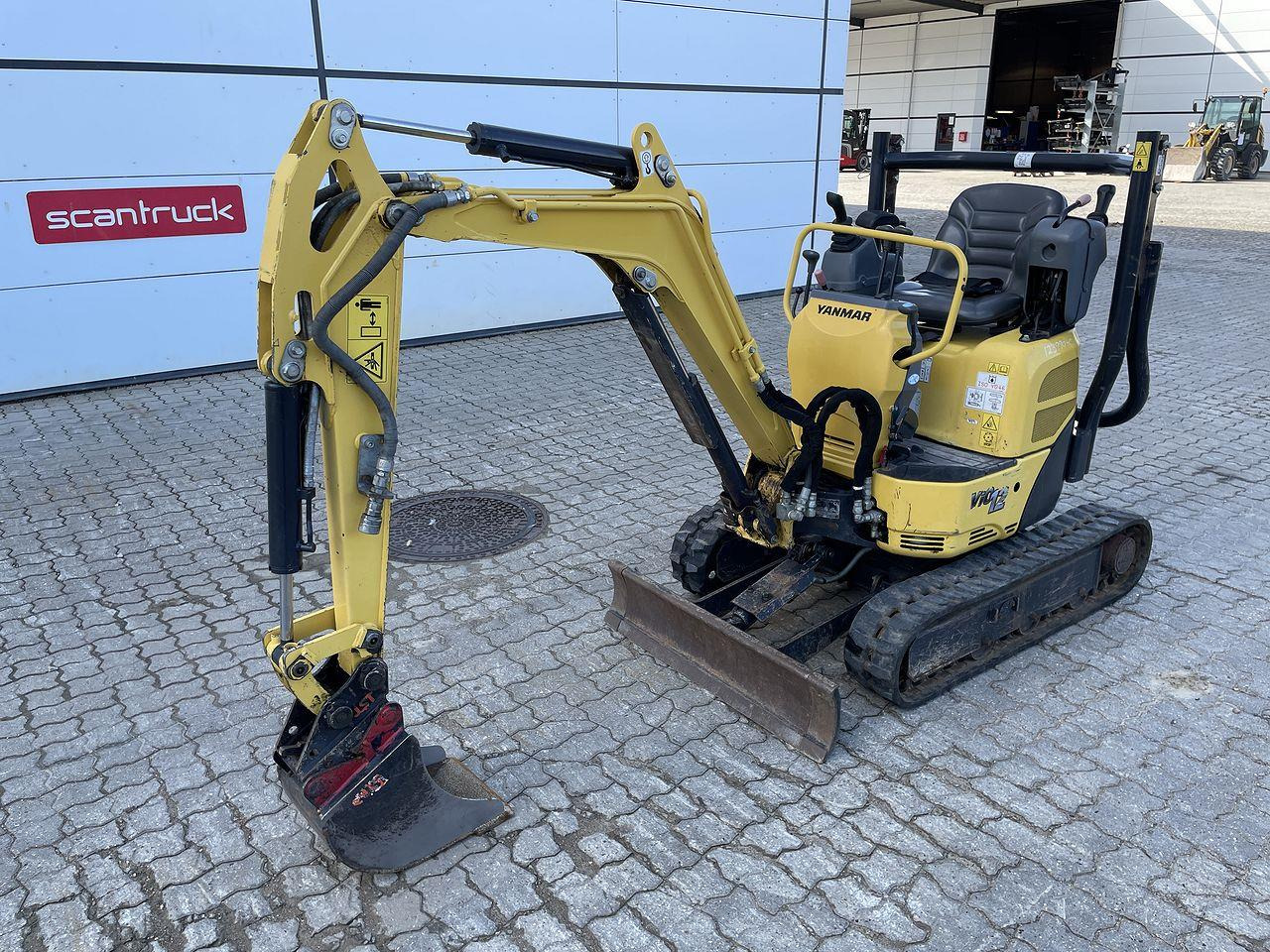 Yanmar VIO12 - 미니 굴삭기 : 사진 1 Yanmar VIO12 - 미니 굴삭기 : 사진 1