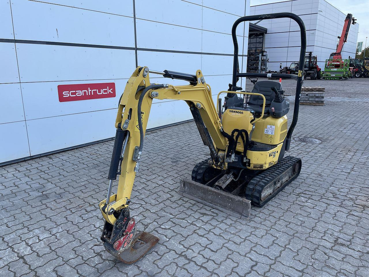 Yanmar VIO12 - 미니 굴삭기 : 사진 1 Yanmar VIO12 - 미니 굴삭기 : 사진 1