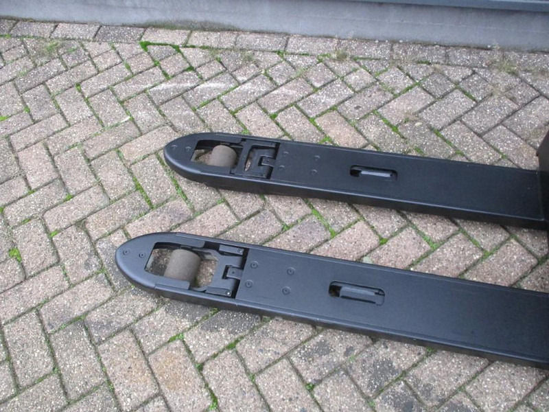 BT LPE200 - 팔레트 트럭 : 사진 5 BT LPE200 - 팔레트 트럭 : 사진 5