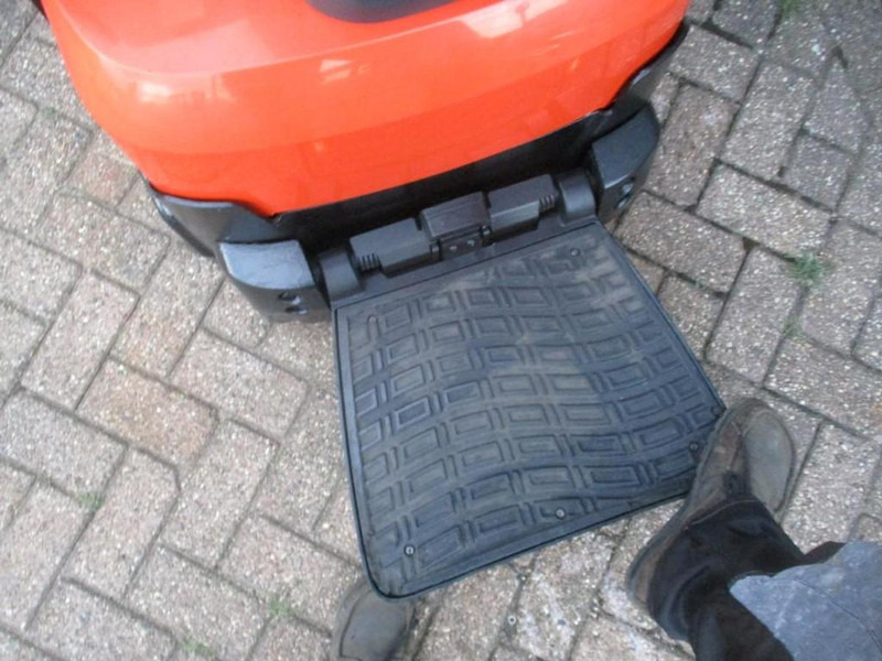 BT SWE 200D - 스태커 : 사진 4 BT SWE 200D - 스태커 : 사진 4