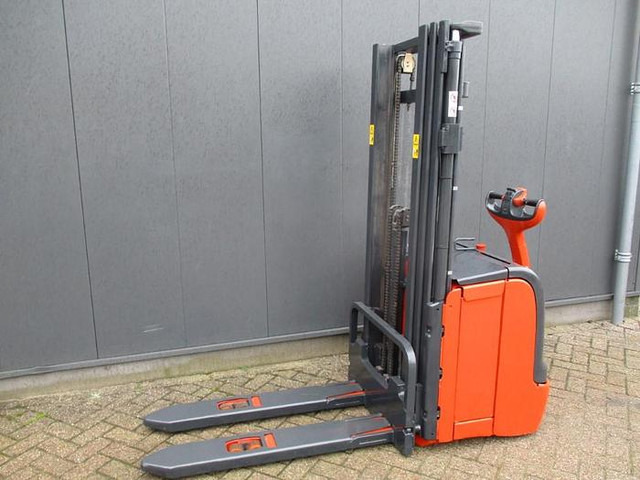 Linde L16 - 스태커 : 사진 1 Linde L16 - 스태커 : 사진 1