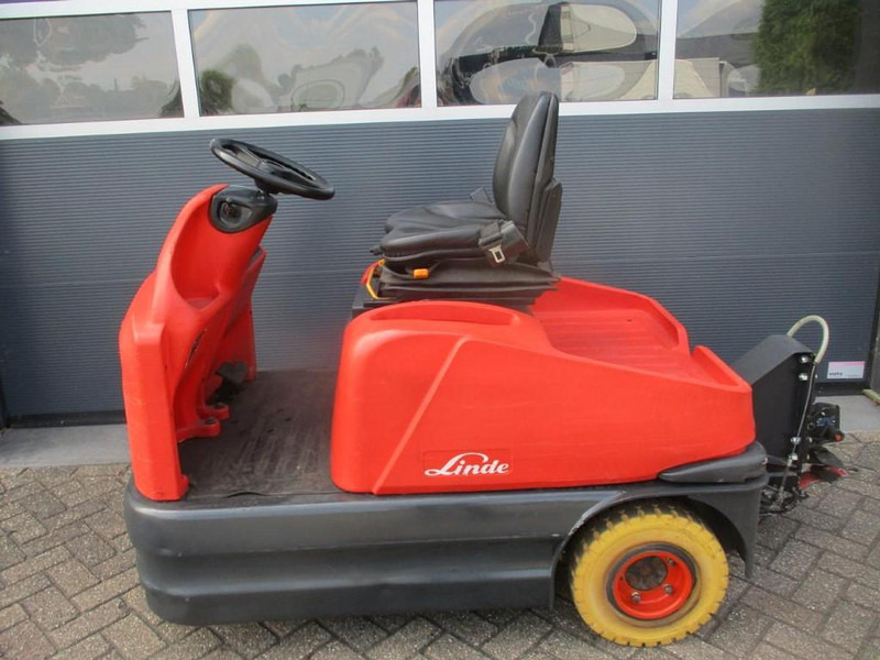 Linde P 60 - 견인 트랙터 : 사진 1 Linde P 60 - 견인 트랙터 : 사진 1