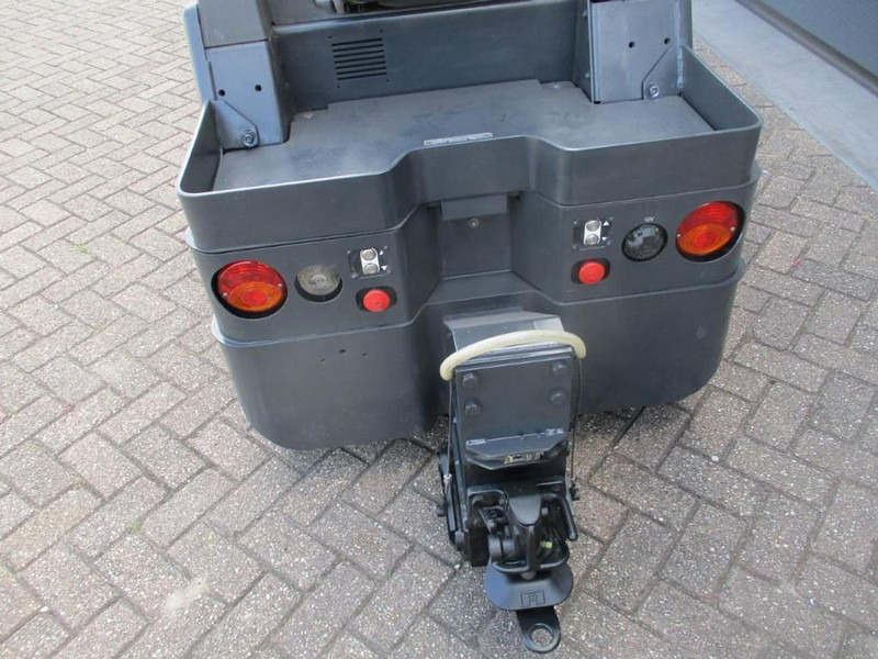 Linde P 60 - 견인 트랙터 : 사진 5 Linde P 60 - 견인 트랙터 : 사진 5