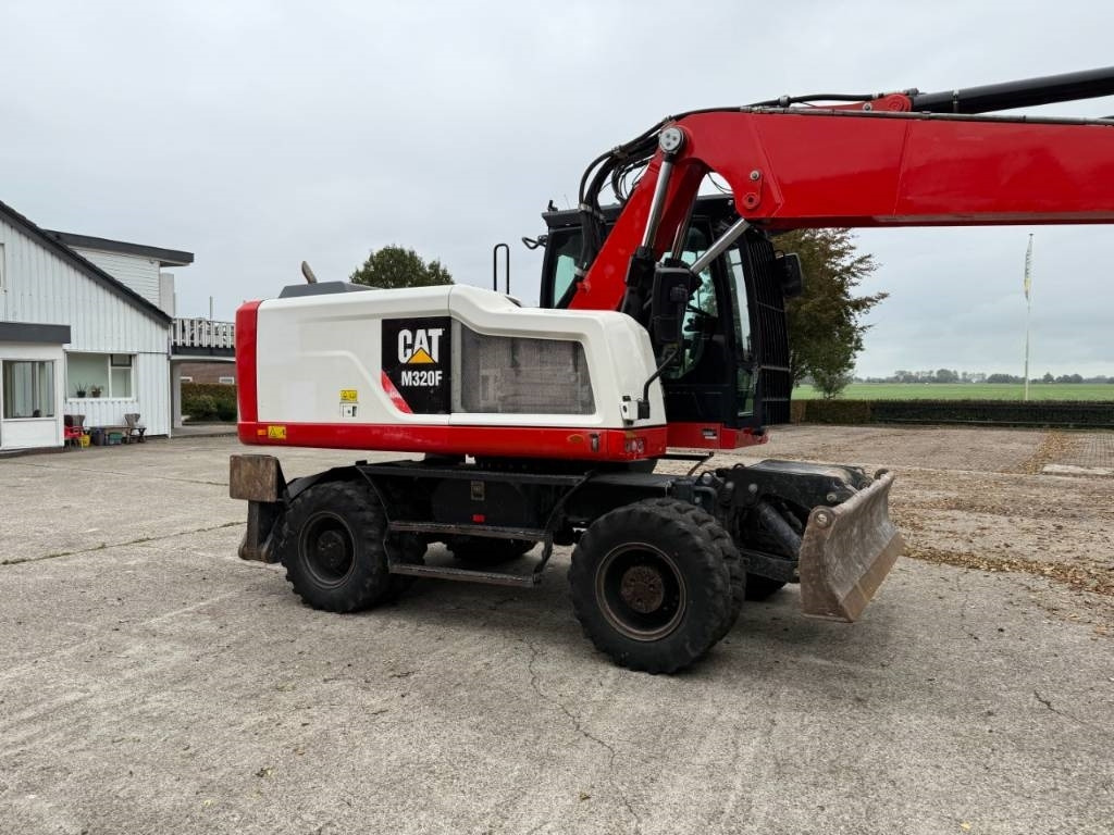 CAT M320F - 휠 굴삭기 : 사진 5 CAT M320F - 휠 굴삭기 : 사진 5