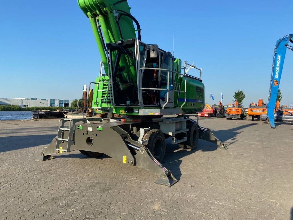 Sennebogen 835 M - 폐기물/ 산업 처리기 : 사진 5 Sennebogen 835 M - 폐기물/ 산업 처리기 : 사진 5