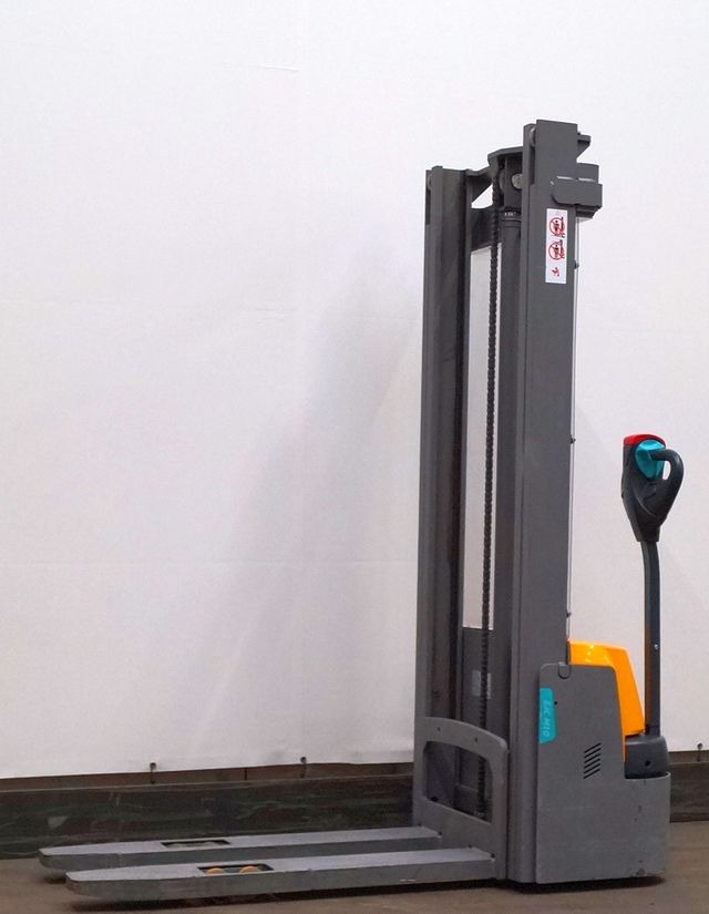 Jungheinrich EJC M10 - 스태커 : 사진 1 Jungheinrich EJC M10 - 스태커 : 사진 1