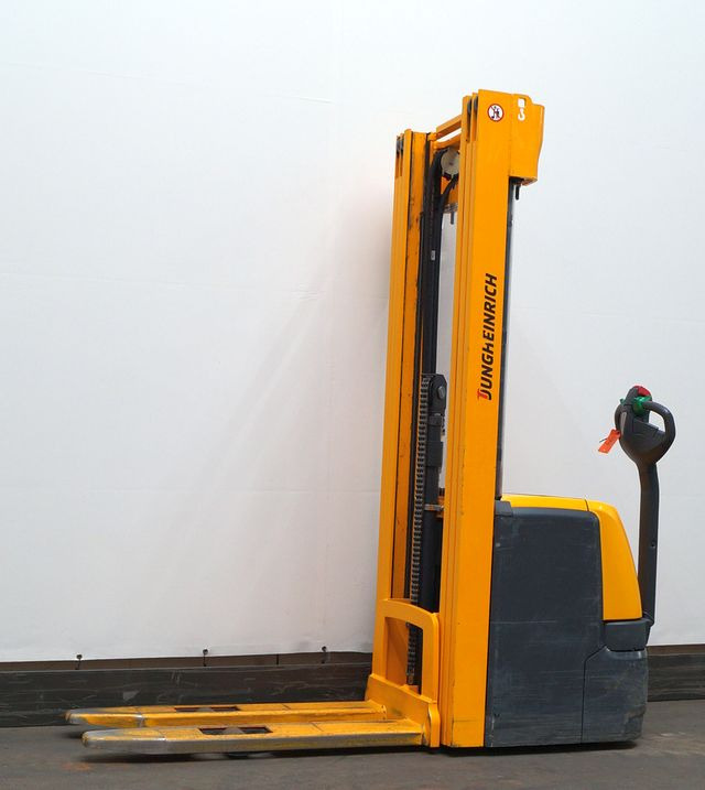 Jungheinrich EJC214 - 스태커 : 사진 1 Jungheinrich EJC214 - 스태커 : 사진 1