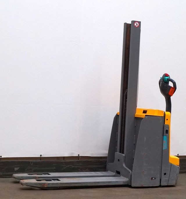 Jungheinrich EJD118i - 스태커 : 사진 1 Jungheinrich EJD118i - 스태커 : 사진 1