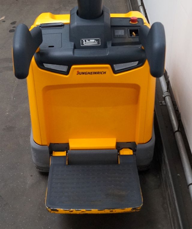 Jungheinrich ERE120 - 팔레트 트럭 : 사진 3 Jungheinrich ERE120 - 팔레트 트럭 : 사진 3