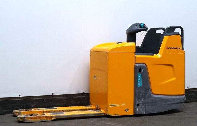 Jungheinrich ERE225 - 팔레트 트럭 : 사진 1 Jungheinrich ERE225 - 팔레트 트럭 : 사진 1