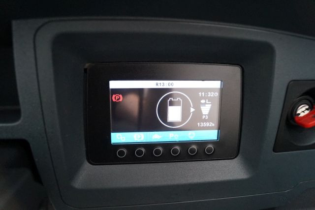 Jungheinrich ETV214 - 리치 트럭 : 사진 4 Jungheinrich ETV214 - 리치 트럭 : 사진 4