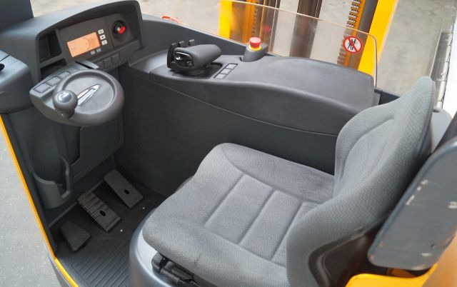 Jungheinrich ETV214 - 리치 트럭 : 사진 3 Jungheinrich ETV214 - 리치 트럭 : 사진 3