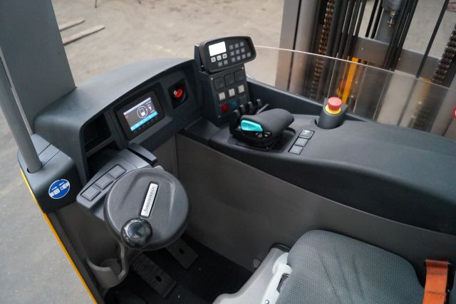 Jungheinrich ETV216 - 리치 트럭 : 사진 3 Jungheinrich ETV216 - 리치 트럭 : 사진 3