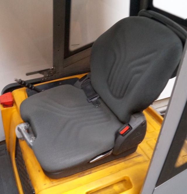 Jungheinrich EZS570 - 견인 트랙터 : 사진 5 Jungheinrich EZS570 - 견인 트랙터 : 사진 5