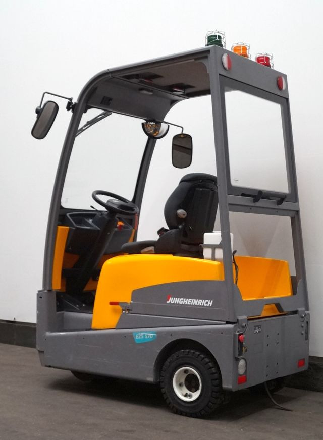 Jungheinrich EZS570 - 견인 트랙터 : 사진 2 Jungheinrich EZS570 - 견인 트랙터 : 사진 2
