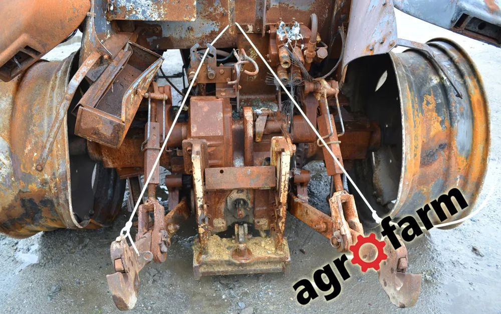 McCormick MC 115 110 skrzynia most silnik piasta zwolnica obudowa - 기어박스 농업용 기계 용 : 사진 4 McCormick MC 115 110 skrzynia most silnik piasta zwolnica obudowa - 기어박스 농업용 기계 용 : 사진 4