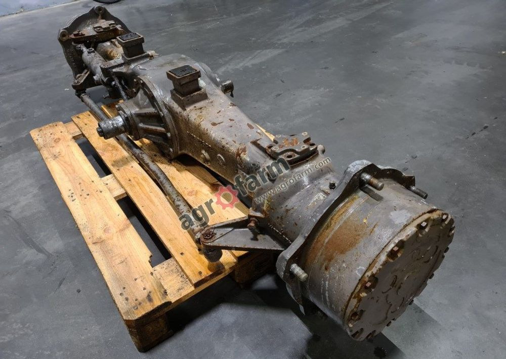 Przedni most Massey Ferguson 2685 - 변속기 : 사진 1 Przedni most Massey Ferguson 2685 - 변속기 : 사진 1