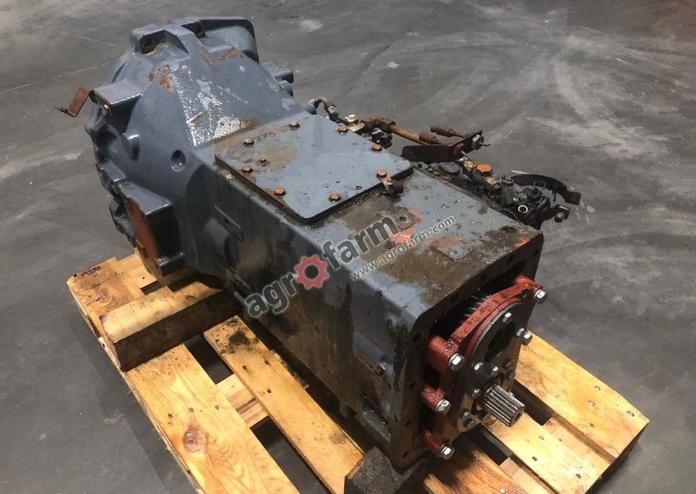 Skrzynia biegów New Holland 8160 5164693 - 기어박스 : 사진 2 Skrzynia biegów New Holland 8160 5164693 - 기어박스 : 사진 2
