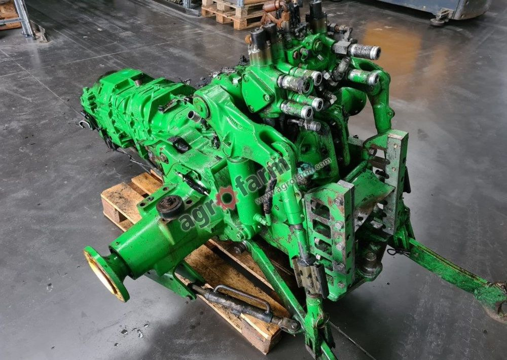 Tylny most i skrzynia biegów John Deere 6320 - 기어박스 : 사진 2 Tylny most i skrzynia biegów John Deere 6320 - 기어박스 : 사진 2