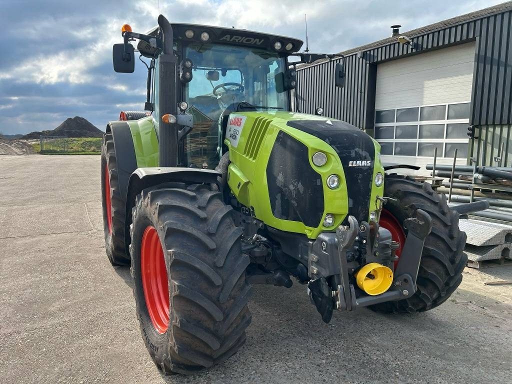 Claas Arion 650 Cmatic - 장궤형 트랙터 : 사진 2 Claas Arion 650 Cmatic - 장궤형 트랙터 : 사진 2