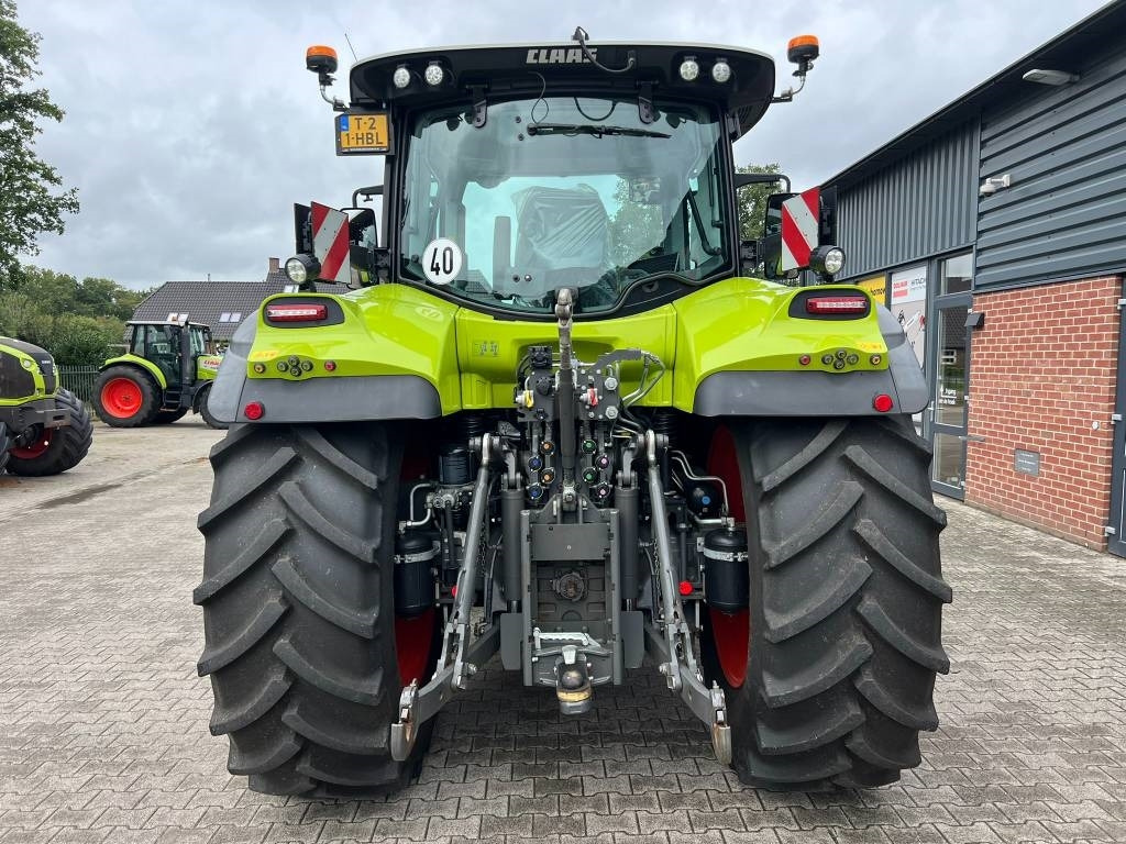 Claas Arion 660 - 장궤형 트랙터 : 사진 4 Claas Arion 660 - 장궤형 트랙터 : 사진 4
