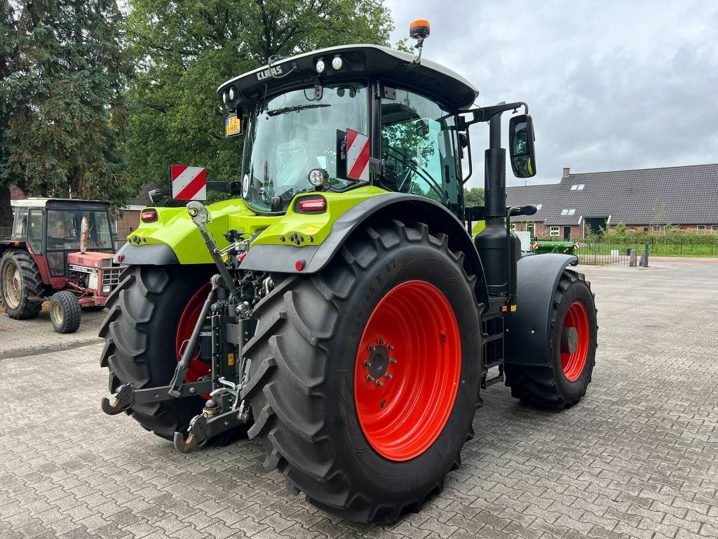 Claas Arion 660 - 장궤형 트랙터 : 사진 5 Claas Arion 660 - 장궤형 트랙터 : 사진 5