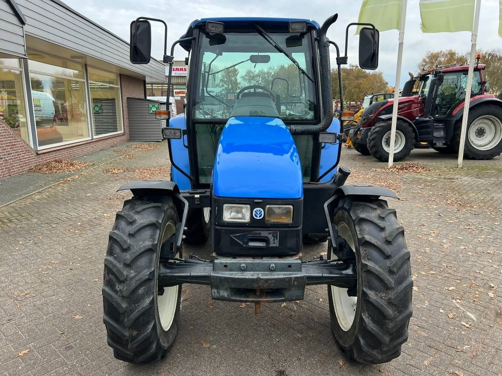 New Holland TL 90 trekker  - 장궤형 트랙터 : 사진 4 New Holland TL 90 trekker  - 장궤형 트랙터 : 사진 4