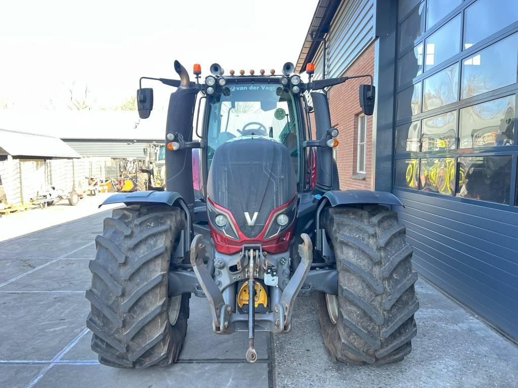 Valtra T 174 Versu - 장궤형 트랙터 : 사진 5 Valtra T 174 Versu - 장궤형 트랙터 : 사진 5