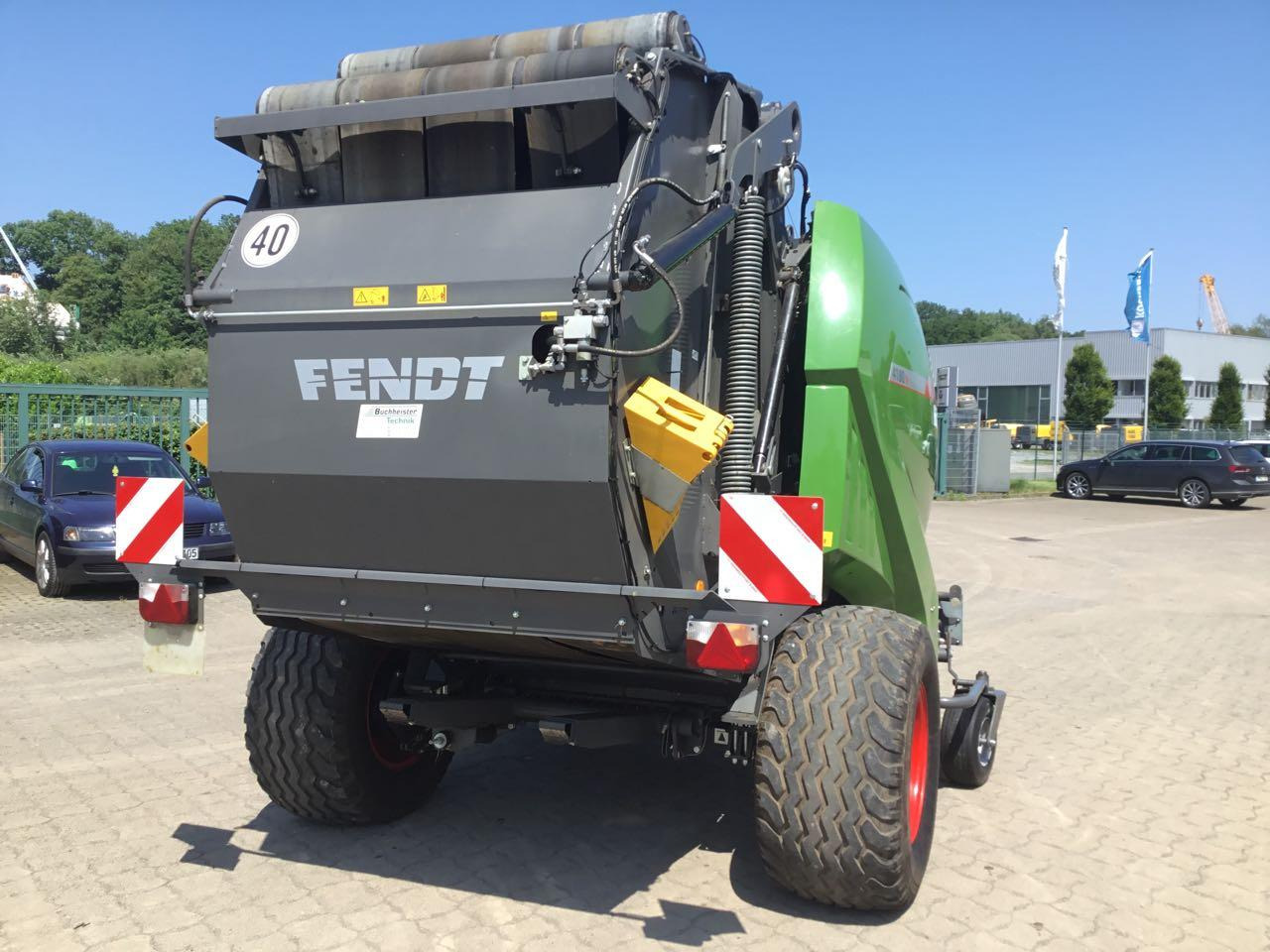 Fendt Rotana 4180 V Xtra - 원형 베일러 : 사진 3 Fendt Rotana 4180 V Xtra - 원형 베일러 : 사진 3