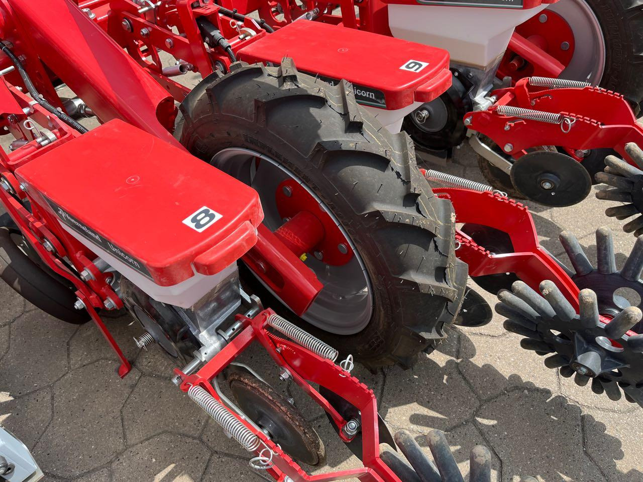 Kverneland Unicorn SD e-drive - 정밀 파종기 : 사진 5 Kverneland Unicorn SD e-drive - 정밀 파종기 : 사진 5