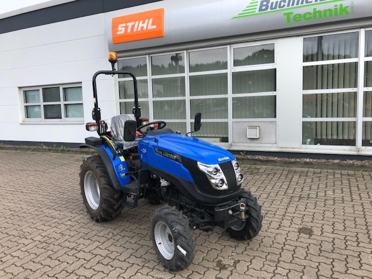 Solis 26 6+2 - 장궤형 트랙터 : 사진 2 Solis 26 6+2 - 장궤형 트랙터 : 사진 2