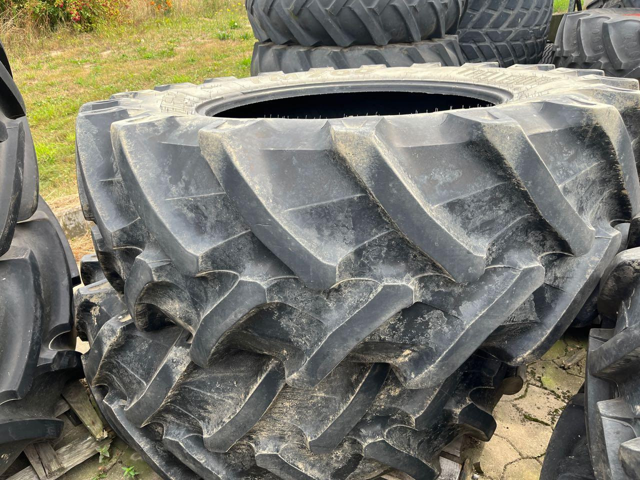 Trelleborg TM 700 - 타이어 : 사진 1 Trelleborg TM 700 - 타이어 : 사진 1