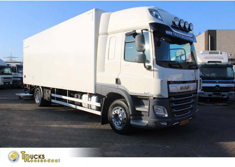 DAF CF 260 + EURO 6 + LIFT - 박스 트럭 : 사진 1 DAF CF 260 + EURO 6 + LIFT - 박스 트럭 : 사진 1