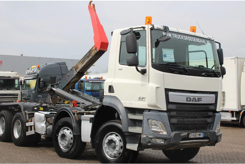 DAF CF 510 + 8X4 + HOOK 26TON + PERFCET CONDITION + 2X IN STOCK - 후크 리프트 트럭 : 사진 5 DAF CF 510 + 8X4 + HOOK 26TON + PERFCET CONDITION + 2X IN STOCK - 후크 리프트 트럭 : 사진 5