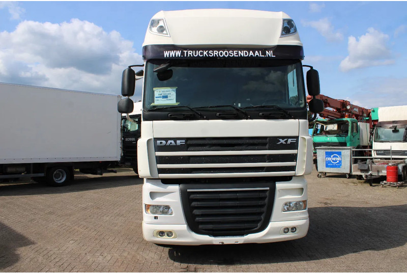DAF XF 105.460 + EURO 5 + - 트랙터 유닛 : 사진 2 DAF XF 105.460 + EURO 5 + - 트랙터 유닛 : 사진 2