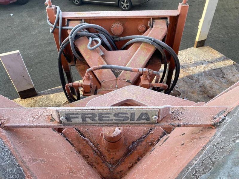 Fresia + Snow shovel - 제설차 : 사진 5 Fresia + Snow shovel - 제설차 : 사진 5