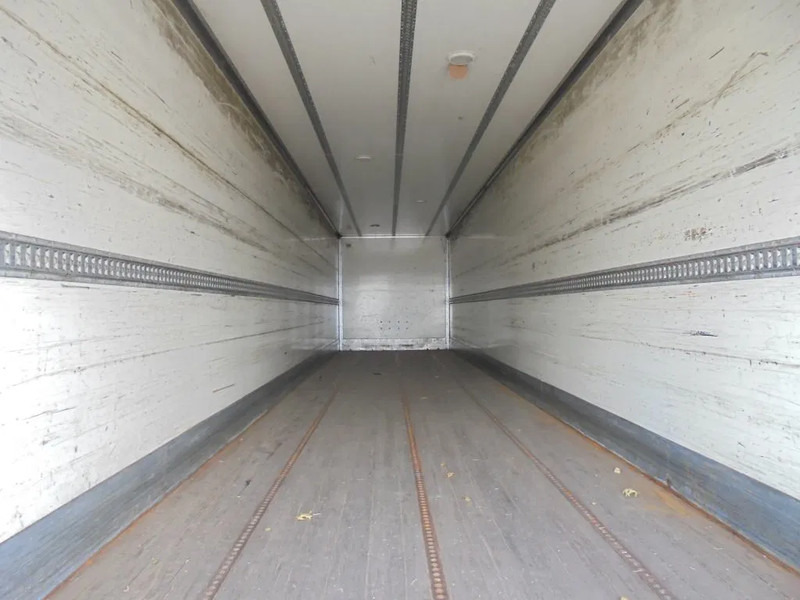 HTF HZCT 32 + 2 AXLE + AMA LIFT - 밀폐형 박스 세미 트레일러 : 사진 4 HTF HZCT 32 + 2 AXLE + AMA LIFT - 밀폐형 박스 세미 트레일러 : 사진 4